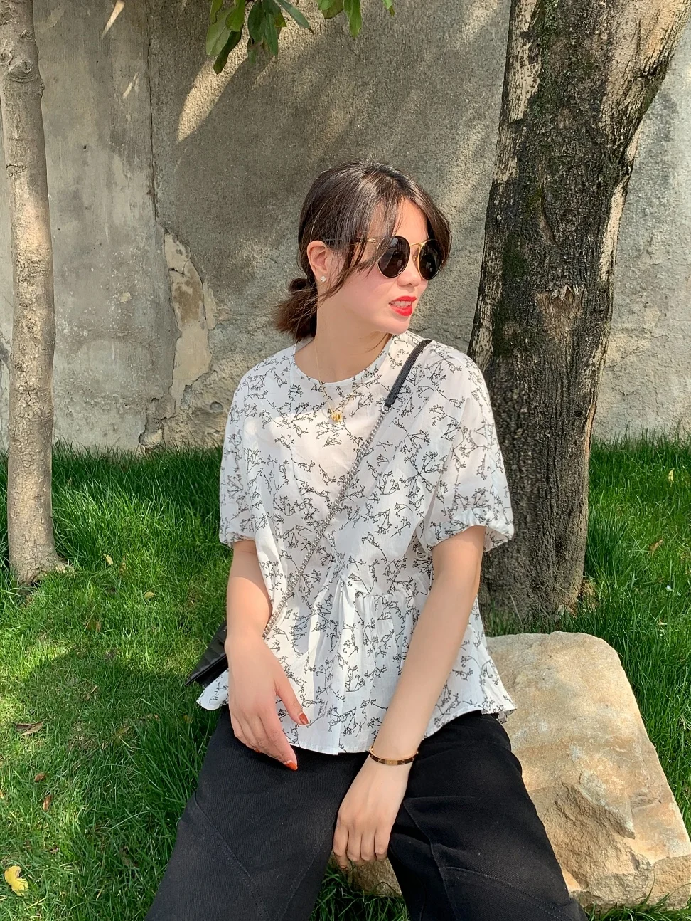 

Summer Women's Loose ort Sve T-irt round Ne Pure Cotton Casual Comfortable Top in Various Colors for Commuting