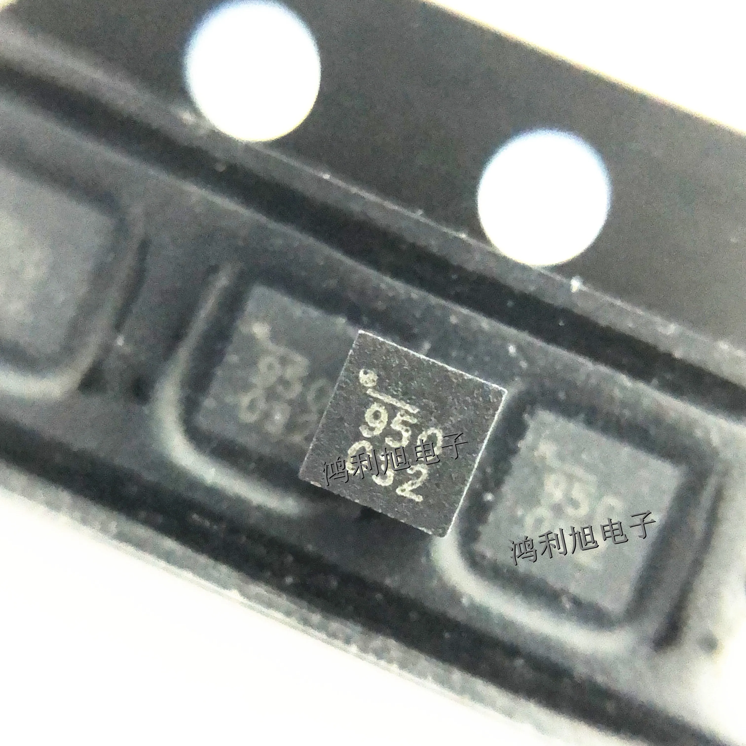 5PCS/Lot MIC5319-5.0YML MIC5319-5.0YML-TR MARKING 950 LDO Regulator Pos 5V 0.5A 6-Pin DFN EP T/R