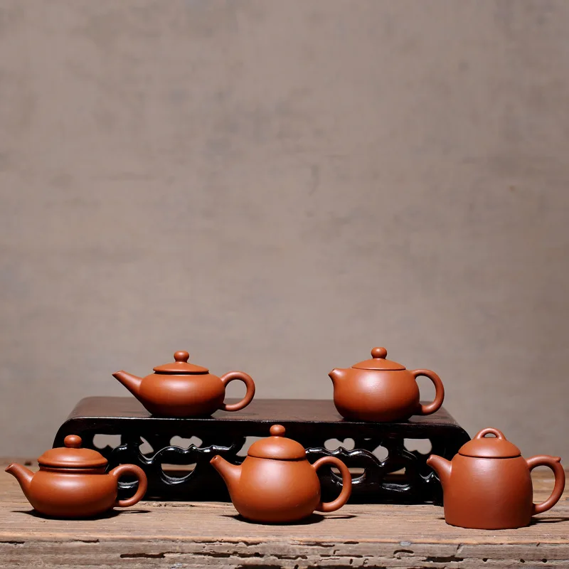 Mini Small Yixing Clay Teapot Tea Ornaments Pure Handmade Ceramics Creative Tea Set Decoration Pocket Kung Fu Teapot Tea Ceremon