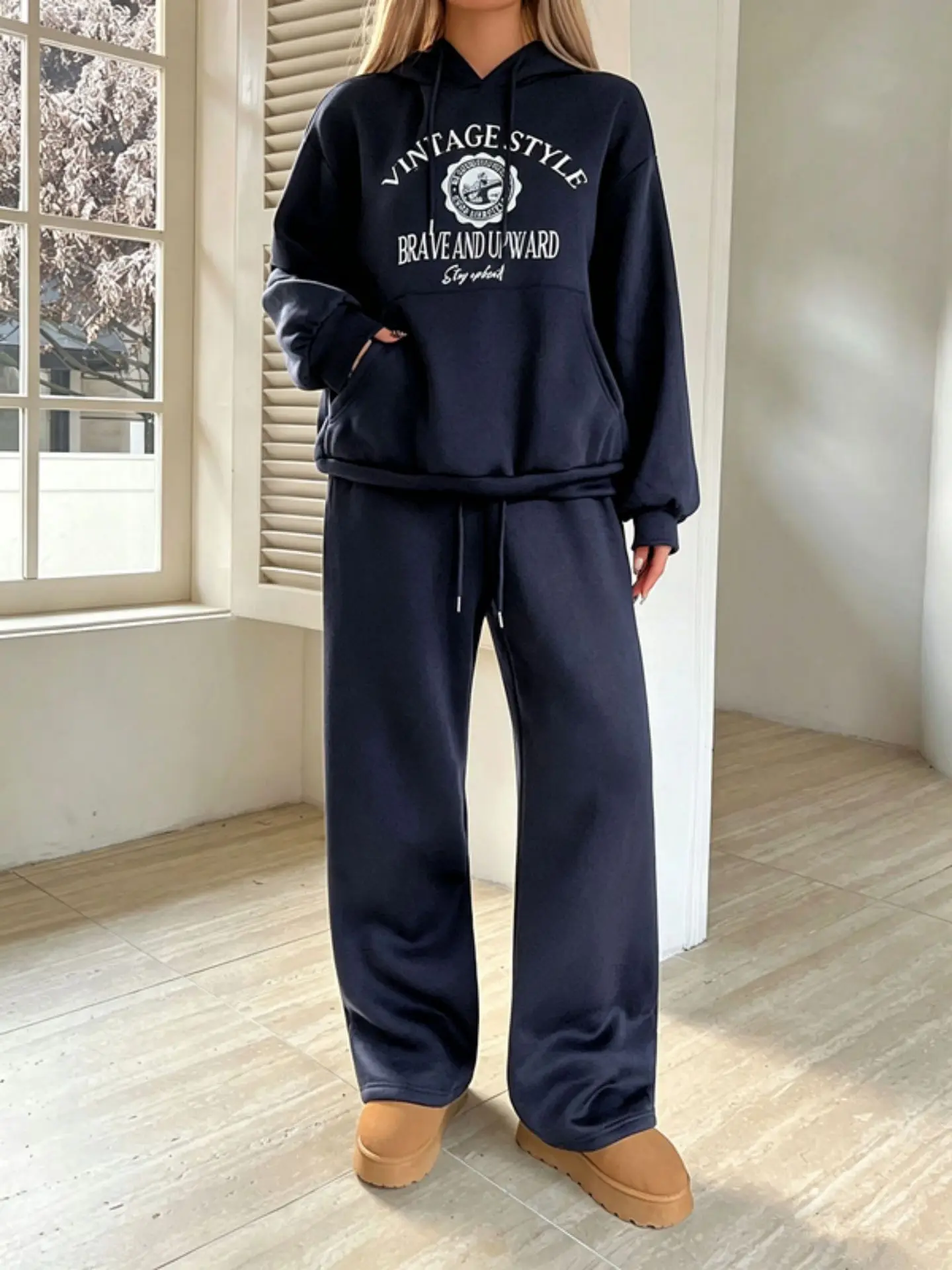 Women's Casual Letter Print Hooded Sweatshirt Set Long Sleeve Drawstring Hoodie Wide Leg Pants 2-Piece Tracksuit Outfit