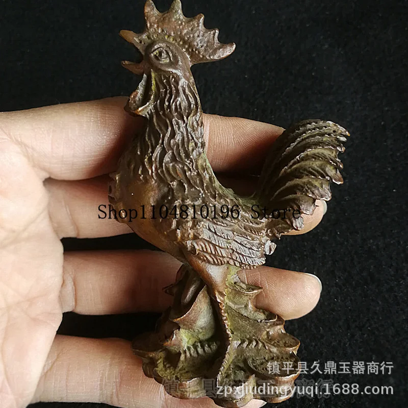 Antique brass and copper ornaments, including small figurines of chickens and ingots, wholesale Wholesale of copper zodiac chick