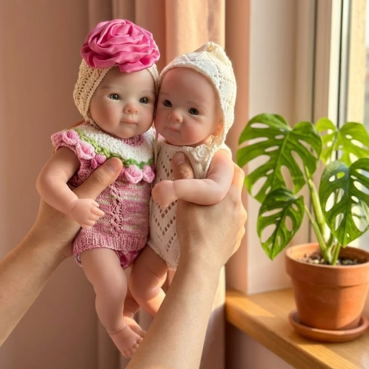 

2 Sets Outfits/33cm Washable & Open Mouth Bettie Reborn Silicone Girl Doll With 3D Painted Skin Soft Touch Newborn Silicone Doll