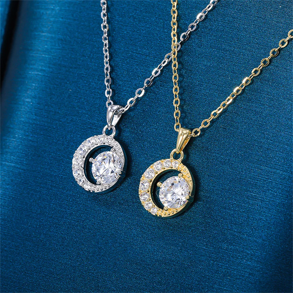 

Korean S925 Sterling Silver Crescent Pendant Necklace, Zircon-Inlaid Mini Moon Pendant, Elegant Stylish Collar Chain
