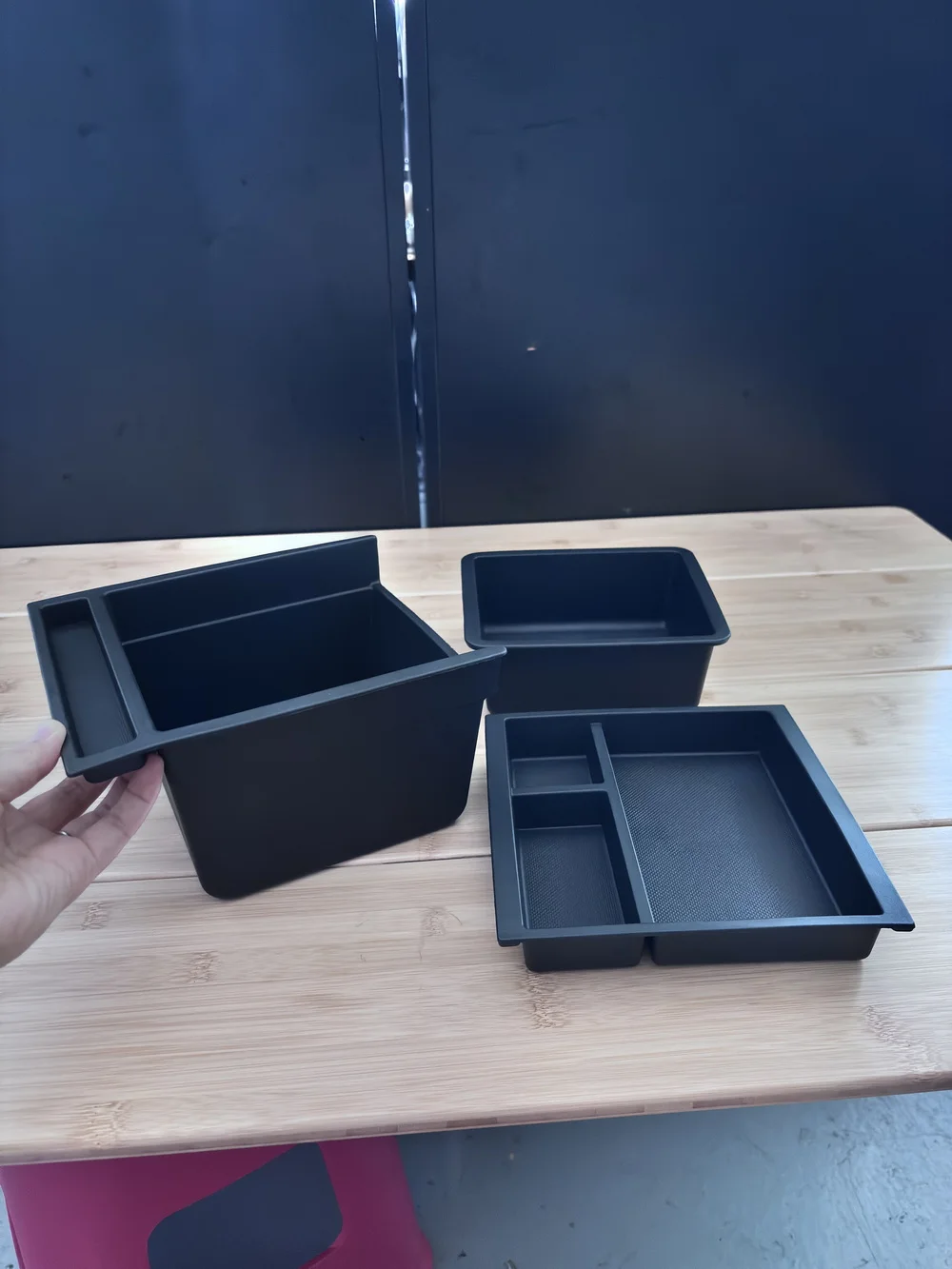 Für Tesla Model Y YL Juniper 2025 2026 Mittelkonsole Doppelschichtige Aufbewahrungsbox Armlehnen-Organizer Schiebefach Auto-Zubehör – Detail 7