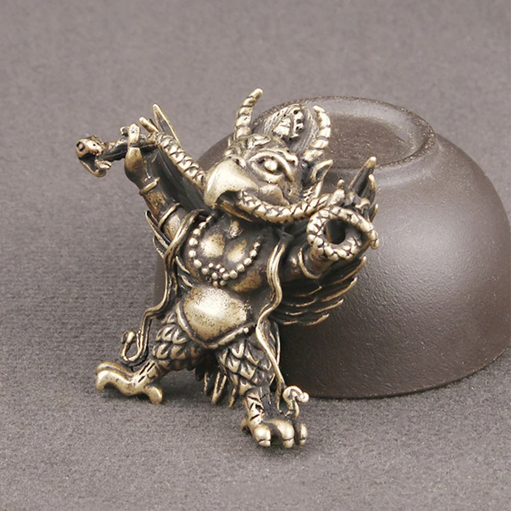 

Vintage Brass Bird Pendant Charm Fine Craftsmanship Portable Decorative Ornament For Office Bedroom Gift Diy Hanging Amulet