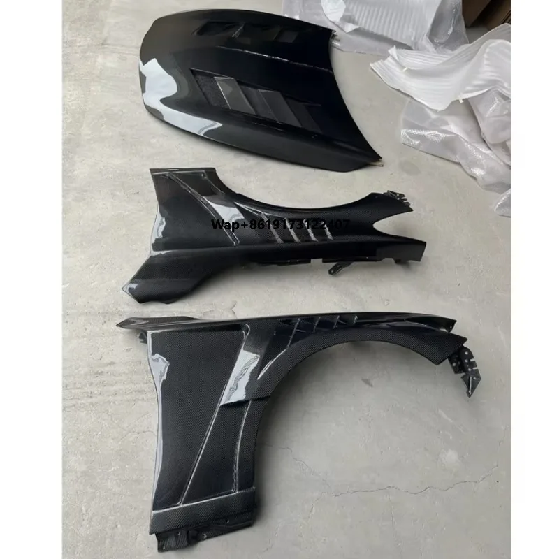 

Для Infiniti Q60 2016-2024: Комплект обвеса (передние крылья) из карбона