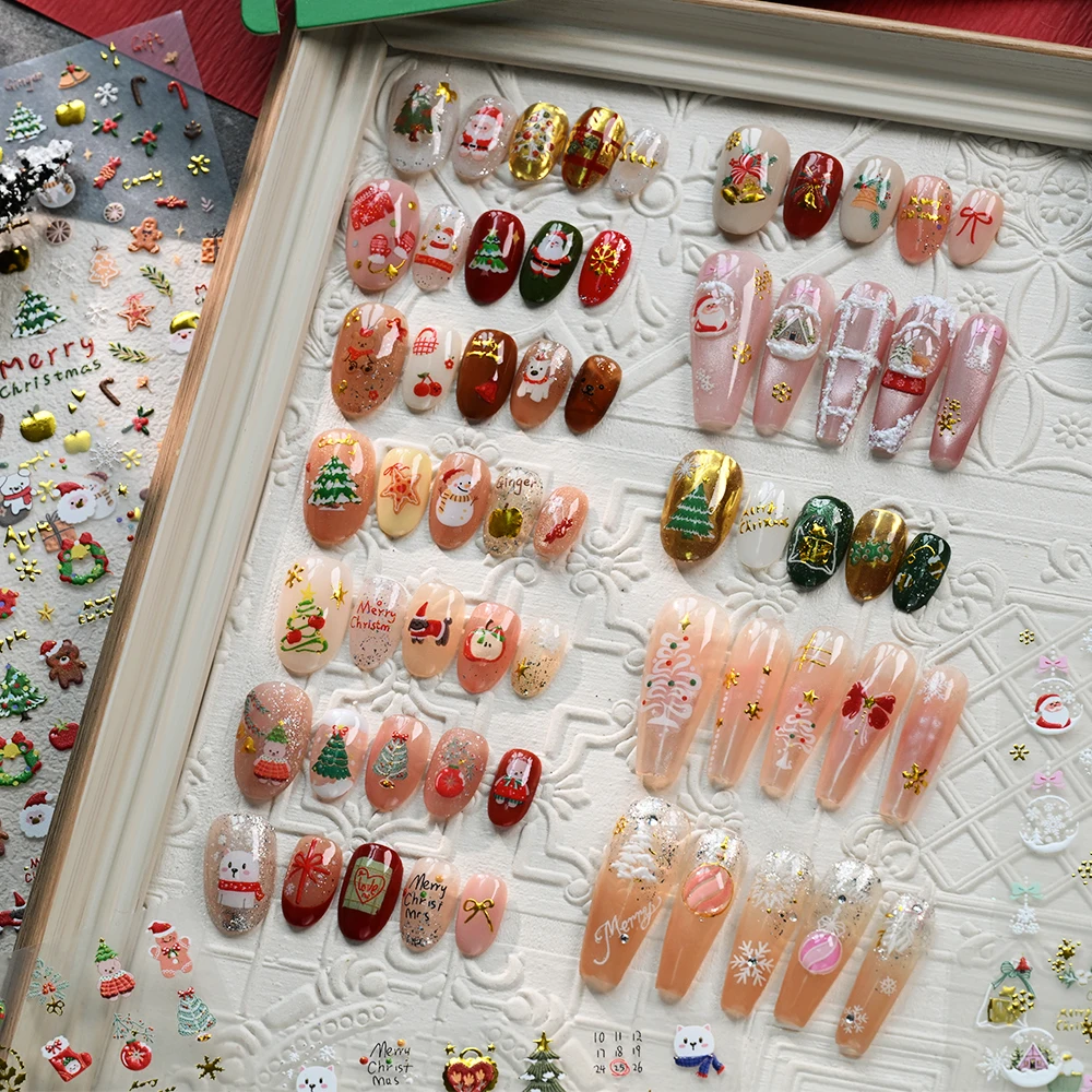 1pc 5D Natale Fiocco di neve dorato Adesivo per unghie Squisito fiocco in rilievo Palla di cristallo di neve Babbo Natale Decalcomania per unghie Vacanze di Natale NailSlider