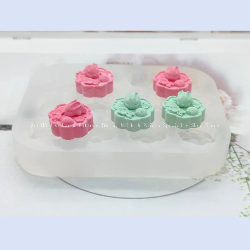 3D Three-dimensional Cartoon Rabbit/Cat Fire Paint Wax Particle Silicone Mold/Handmade DIY Wax Particle Mold