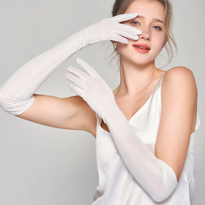 BirdTree, 100% Real Silk Sun-protection Sleeves, Women Drive Sunscreen, Sports Solid Arm Gloves, 2026 Summer Autumn New S67512JF