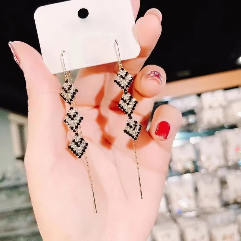 Glänzende lange Quasten-Glitzer-Tropfenohrringe für Damen, modische lange Kette, baumelnde Ohrringe, Hochzeit, Party, Schmuck, Geschenke – Detail 25
