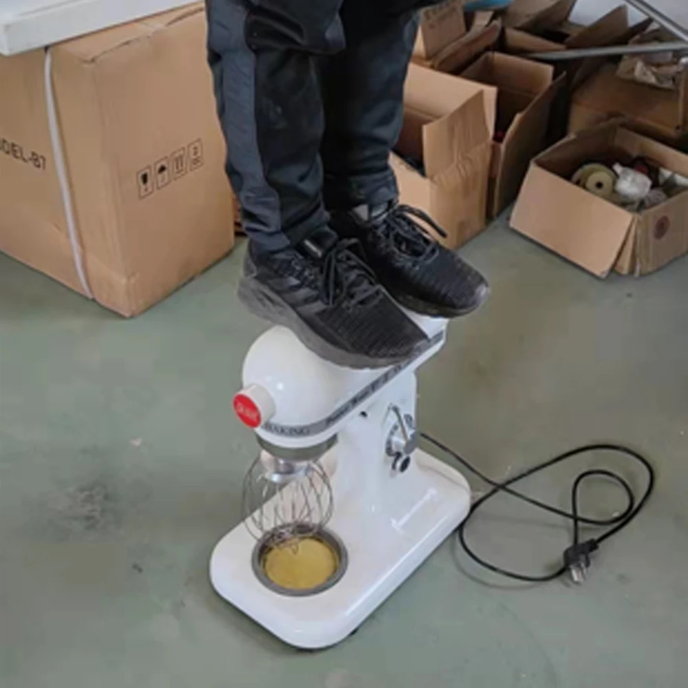 7L Mini Mixer Electric Cake Mixer 7liters Dough Mixer Cake Machine for Home and Commercial Use