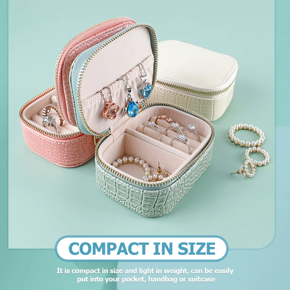 صندوق مجوهرات صغير منظم سفر محمول للخواتم والأساور والقلائد ومقاوم للغبار والخدش لتخزين الهدايا