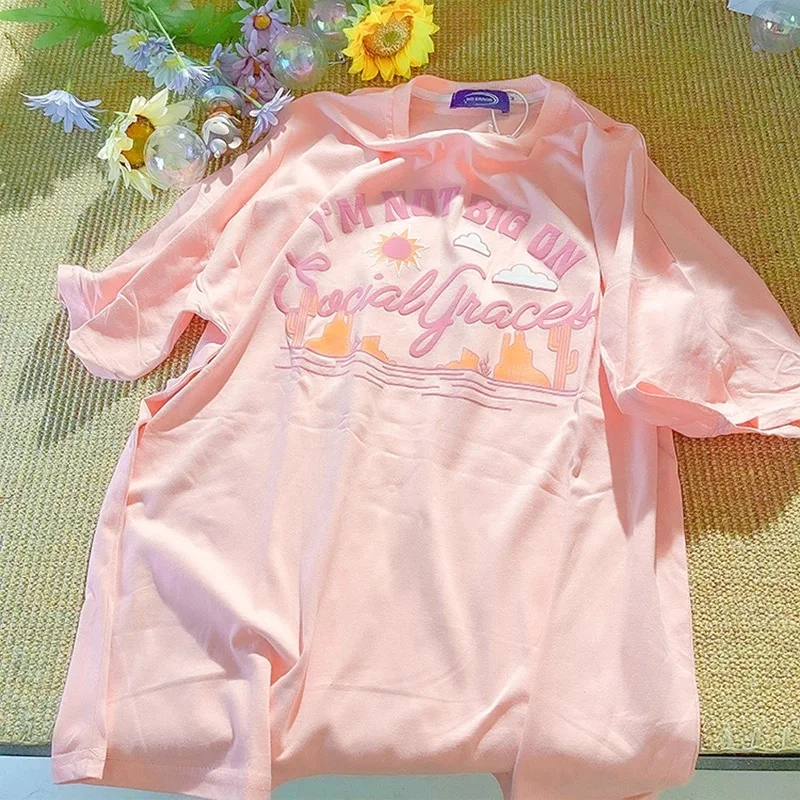 تيشيرت نسائي صيفي 2022 مطبوع عليه حروف وردية 100% قطن بأكمام قصيرة هاراجوكو تي شيرت كبير الحجم للسيدات لطيف وجميل