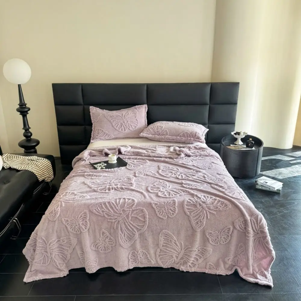 New Double Sided Cooling Blanket Skin-Friendly Cold Effect Conditioning Quilt 3D Butterfly Jacquard Breathable Cooler Quilt