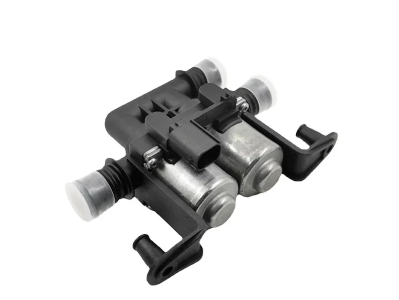 

Регулирующий клапан нагревателя для BMW E60 E63 E64 E65 E66 X5 E53 M5 525i 528i 535i 545i 745i 750i 520i 530i 730i 740i