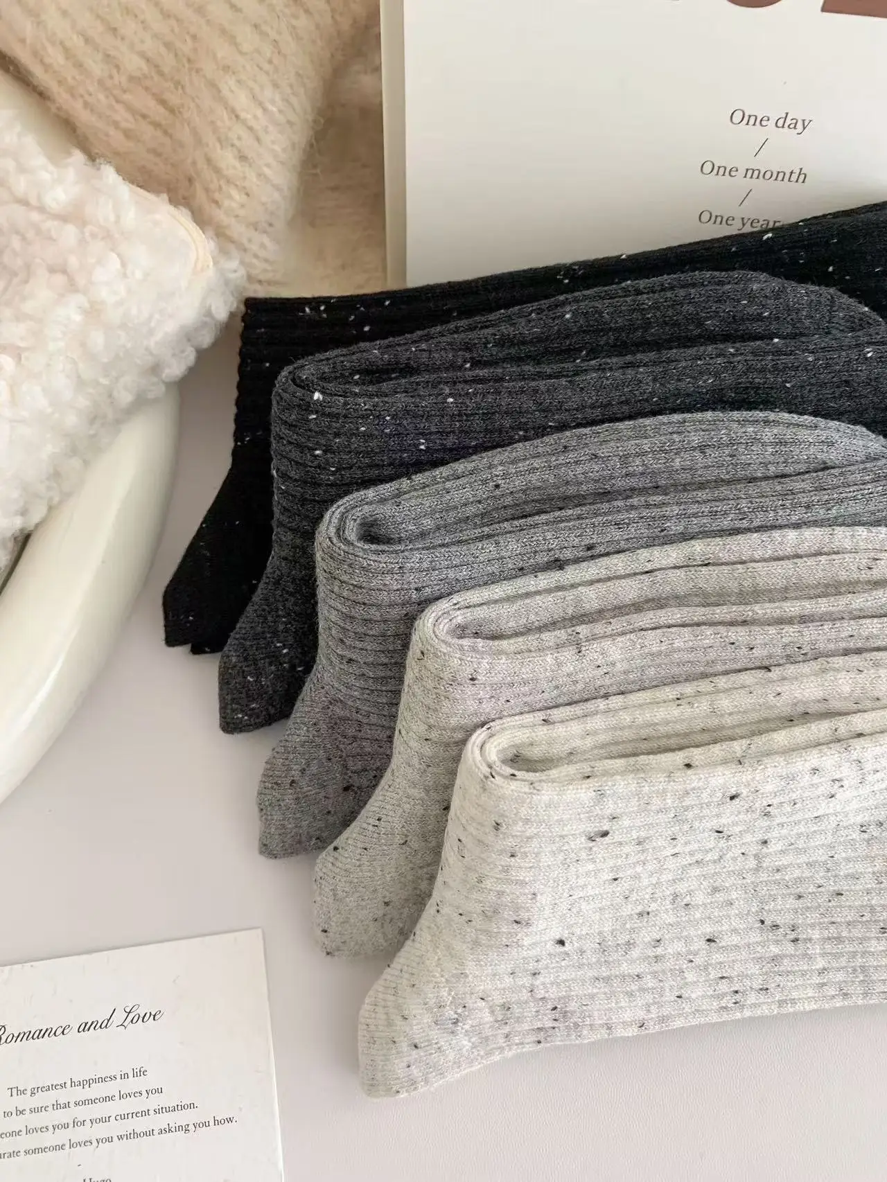 1/5 Pairs Frauen Herbst Winter Kleine Hund Muster Mitte Rohr Socken Modische Koreanische Stil Weiche Bequeme Alle Saison Casual socken – Detail 8