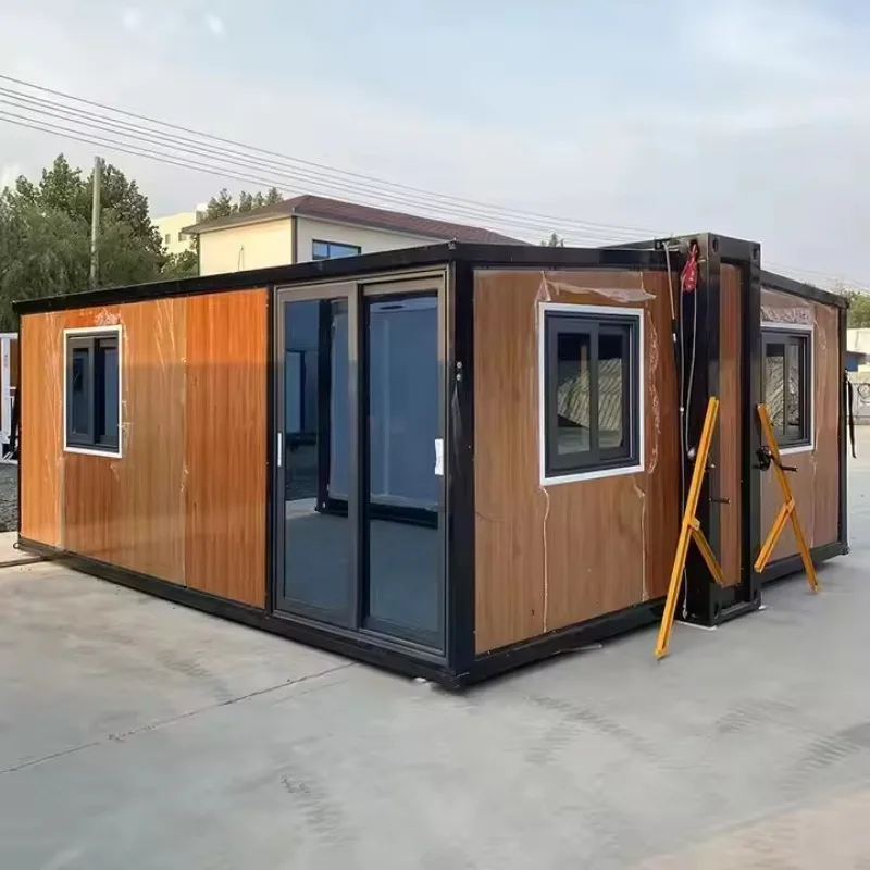 Customized 20Ft 40Ft Tiny House Villa Extendable 2 3 Bedrooms Prefab Home Container Expandable House Steel Folding Prefabricated