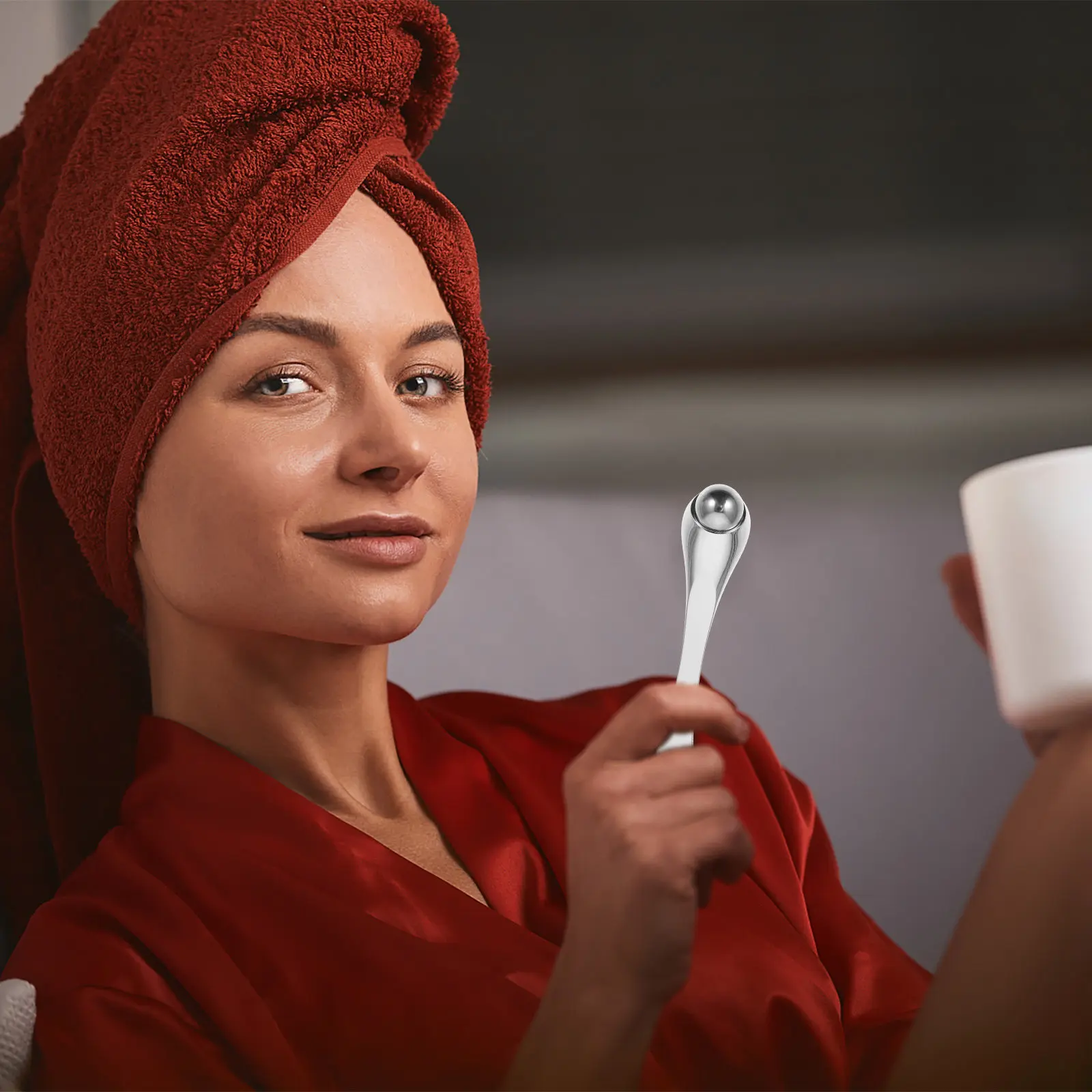 

Портативный массажер для глаз (1 шт.) – ролик для лица от темных кругов, морщин и отеков, антивозрастной прибор для ухода за кожей вокруг глаз, мягкий