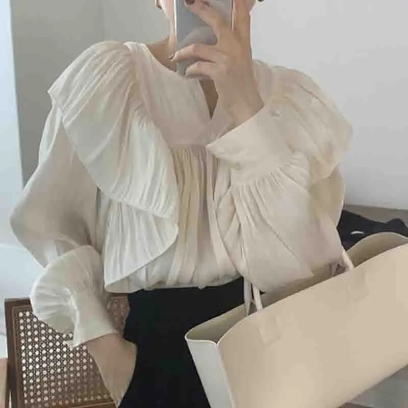 New Fashion V Neck Lantern Sleeve Women\'s Shirts Casual Loose Ruffles Women Blouse Elegant Woman Tops Office Lady Clothes 201