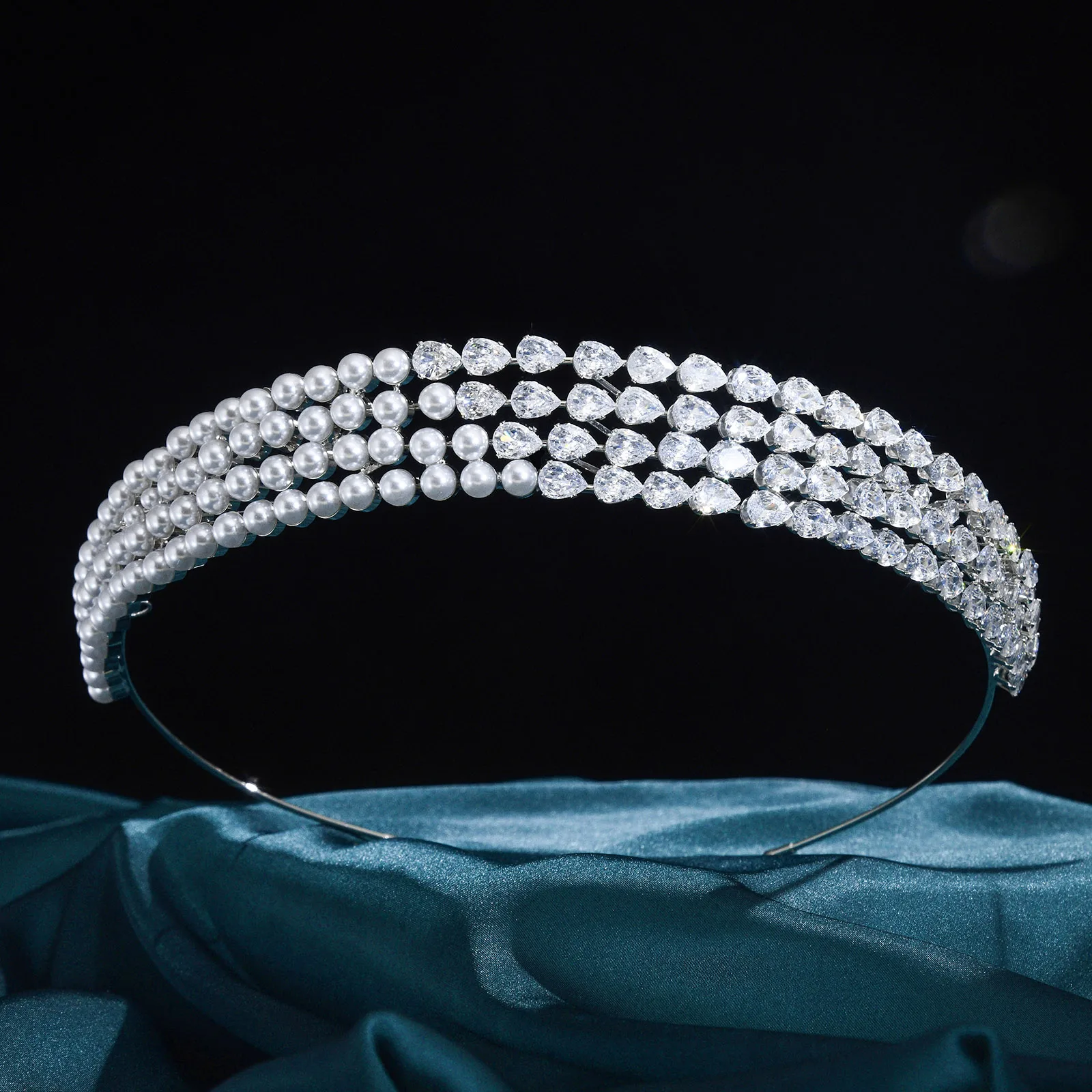 

Luxury Wedding Crowns For Queen Cubic Zirconia Pearl Bridal Tiara Crown For Women Pageant Party Bride Hair Jewelry Headdress
