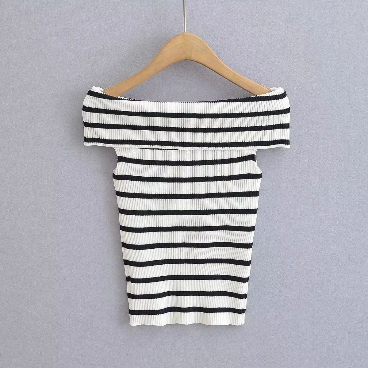 2024 Summer New Product: One Word Collar Striped Elastic Slimming Sleeveless Knitted T-shirt for Women