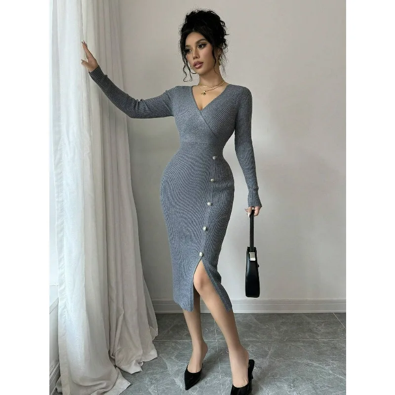 French Dress 2025 Autumn and Winter Waist Medium and Long Hip Skirt with Bottom and Tight Knitted Dress Temperament Commuting