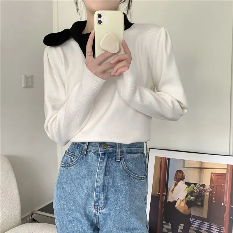 เสื้อสเวตเตอร์ดีไซน์สำหรับผู้หญิงฤดูใบไม้ร่วงฤดูหนาวใหม่สลิมฟิตด้านในแขนยาวถักด้านบน