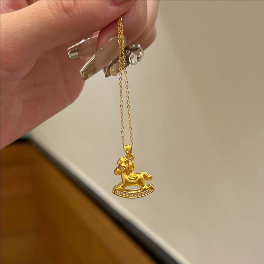 

Golden Electroplated Zircon Pony Pendant Necklace Light Luxury and High-end Copper Collarbone Chain for Women