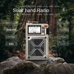 2024 Nieuwe Outdoor Draagbare Handbediende Solar Emergency Radio Bluetooth Speaker Militaire Stijl DAB Radio Generator