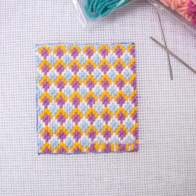 

652F 14CT Практичные холщовые сетчатые листы с иглами, простые в использовании холщовые листы для рукоделия