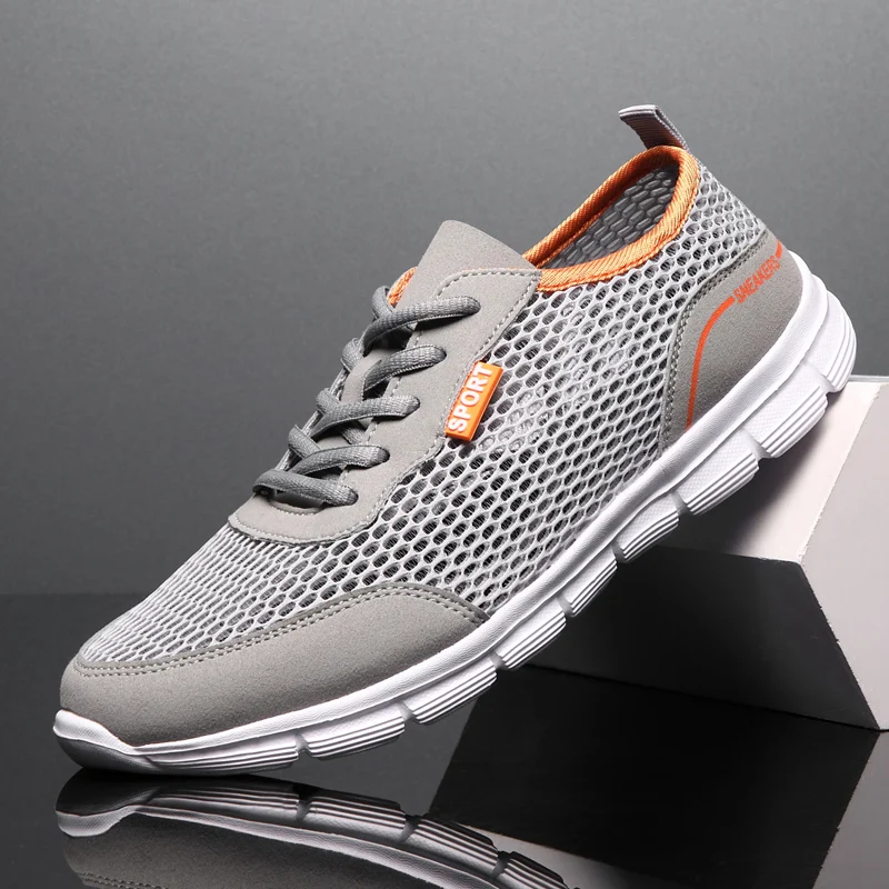 2023 New Men Walking Casual Shoes Lightweight Soft Low Top Comfortable Sneakers Outdoor Men Mesh Sports Shoes Tenis Masculino