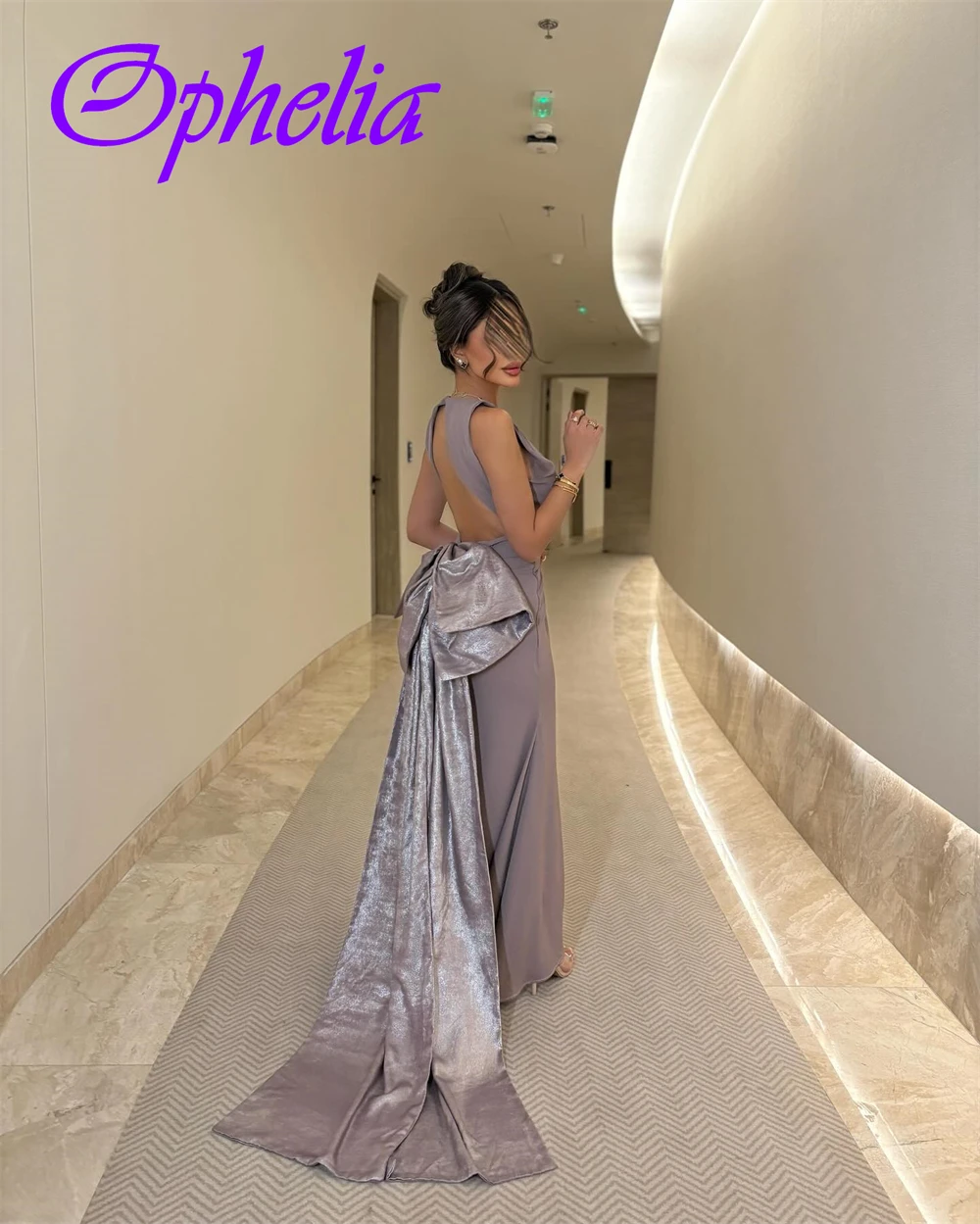 Customized Exquisite Backless Sleeveless Evening Dress High Quality Satin Prom Dresses Delicate Bow Party Gowns For Woman