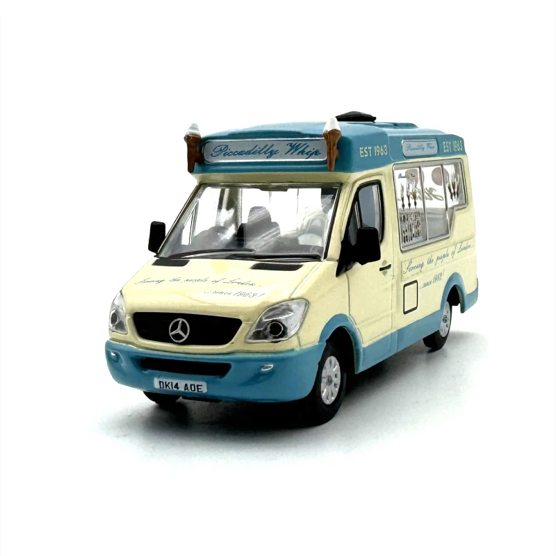 1:76 scala pressofuso in lega Mercedes Ice Cream Truck Van Toys Cars Model Classics Adult Souvenir collecties Gift Static Display