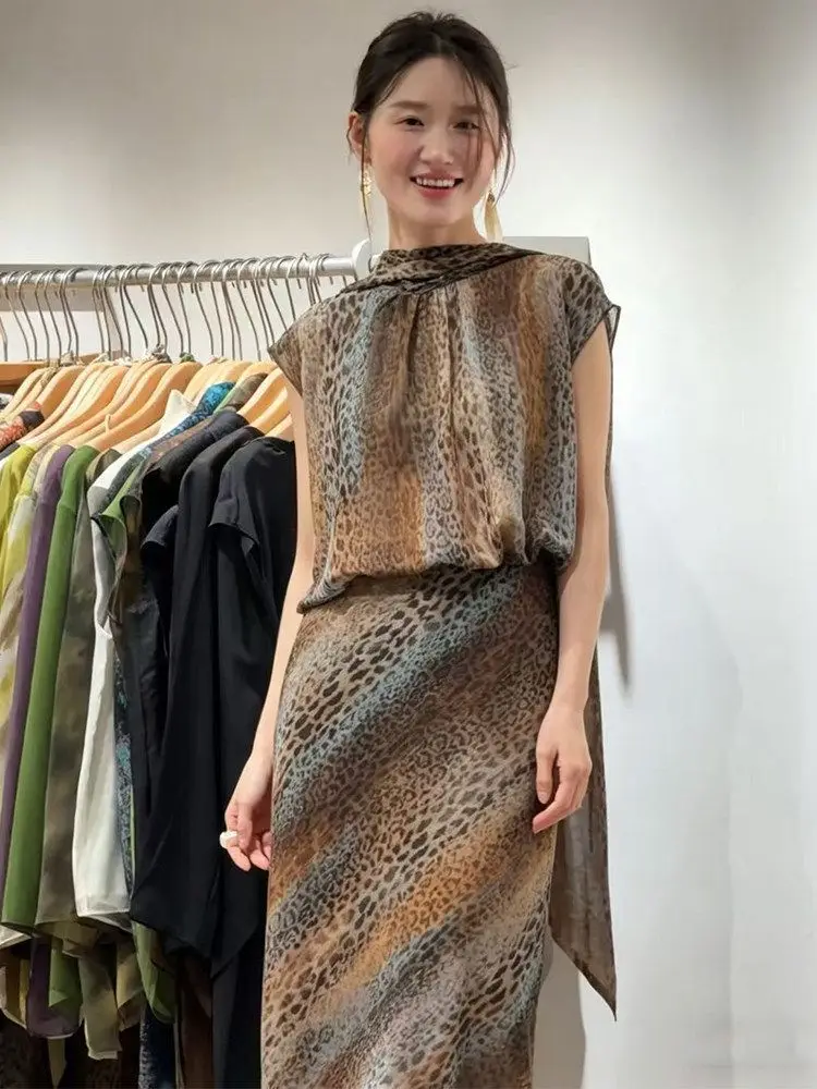 

New Fashion Leopard Printed Women's Matching Sets Summer Halter Lace-up Short Sleeve Blouse Top + A-line Skirt Two Piece Set