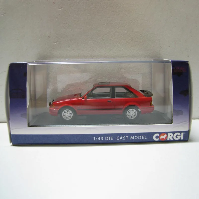 1:43 Scale Ford Escort MK4 XR3i 1990 Alloy Car Model