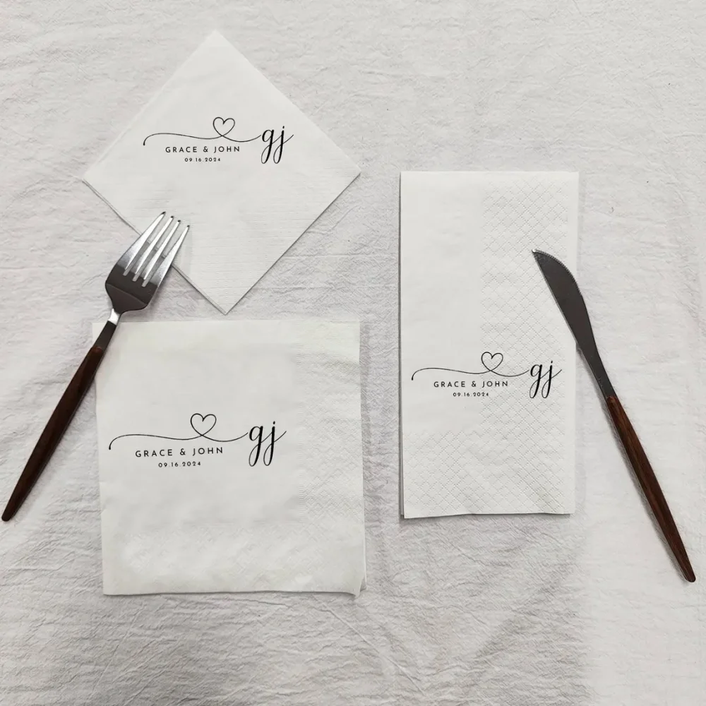 50 pcs Custom Wedding Cocktail Napkins,Heart Connected Names Napkins,Rehearsal Dinner Napkins,Minimalist Wedding Table Decor