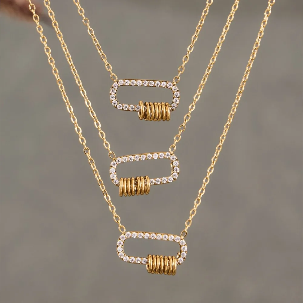 Pequeños collares con colgante ovalado para mujer, collar de cadena de acero inoxidable chapado en oro de 18k, collares delicados con dije de circón brillante, regalo