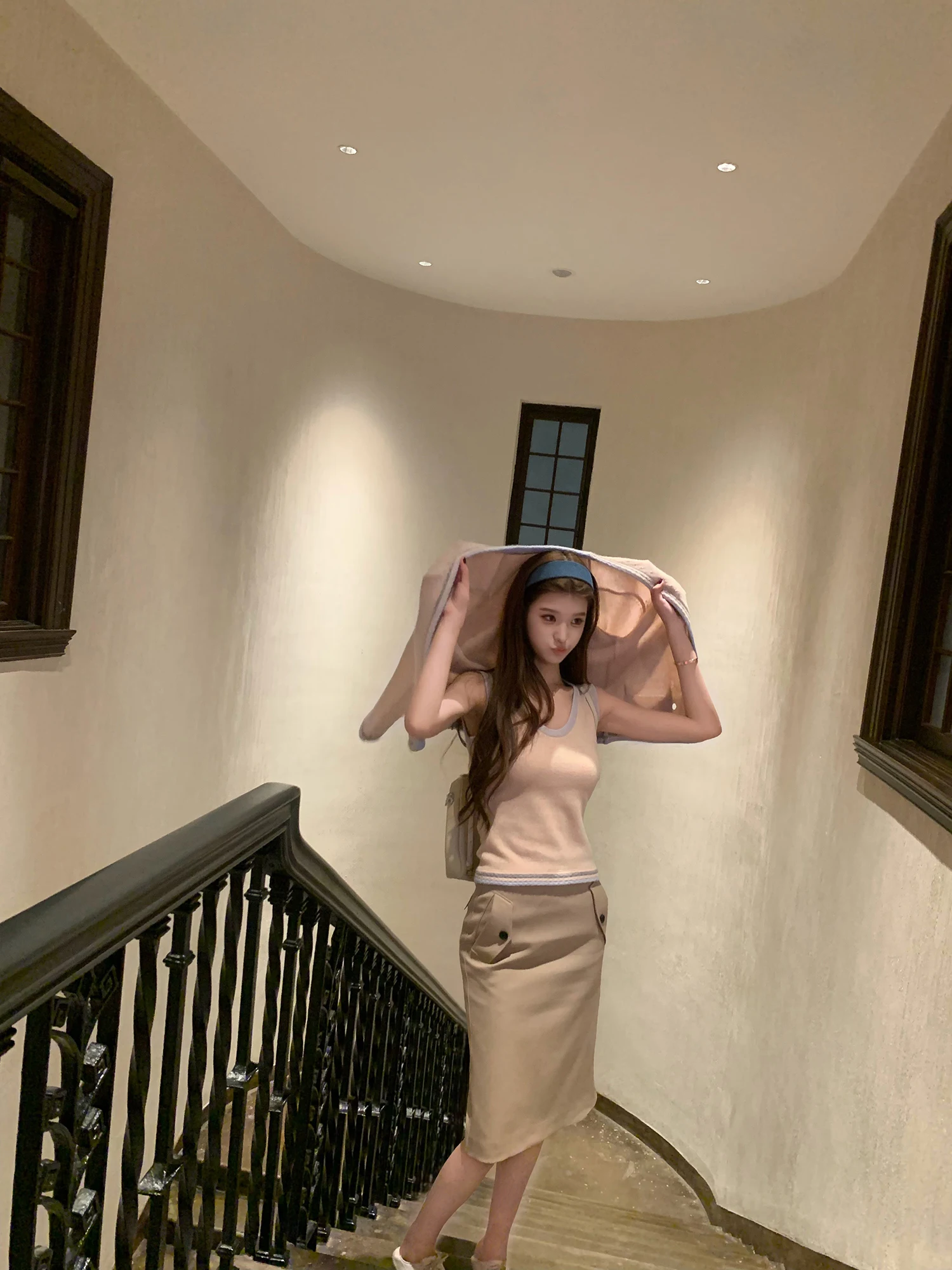 

Wuuus Khaki Color Versatile H-Shape Midi Skirt Women's Early Spring New Style Workwear Skirts Button Detail Slim Fit Model