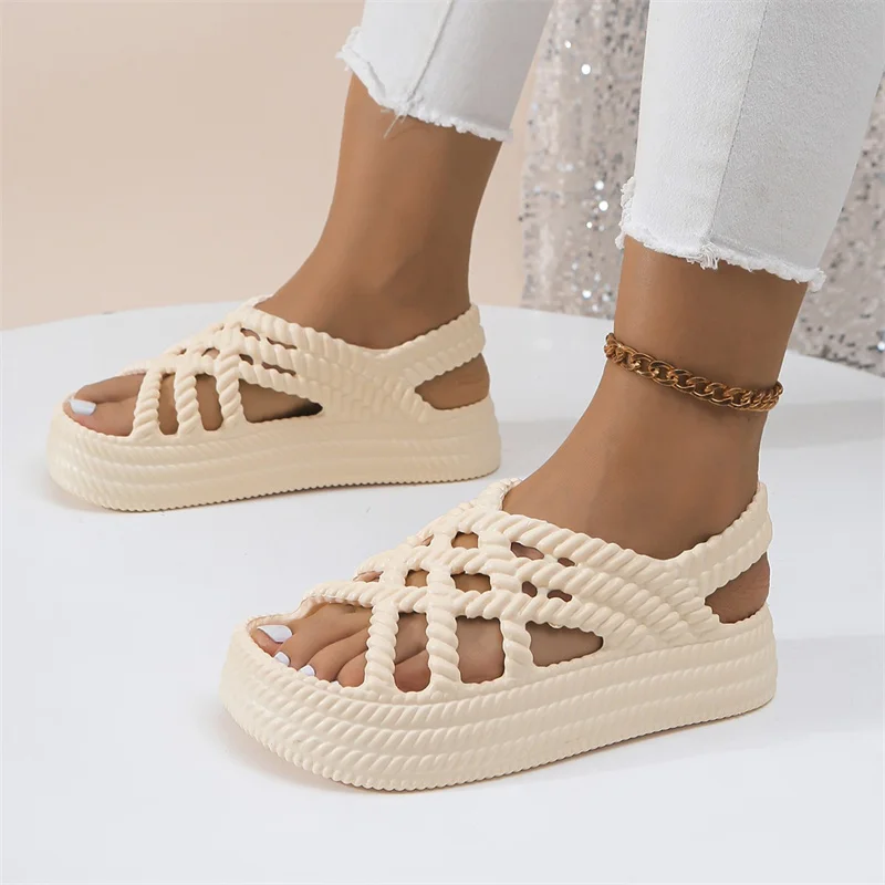 

2024 New Summer Style Fashionable Comfortable and Wear-resistant Thick-soled One-word Internet Celebrity Platform Shoes