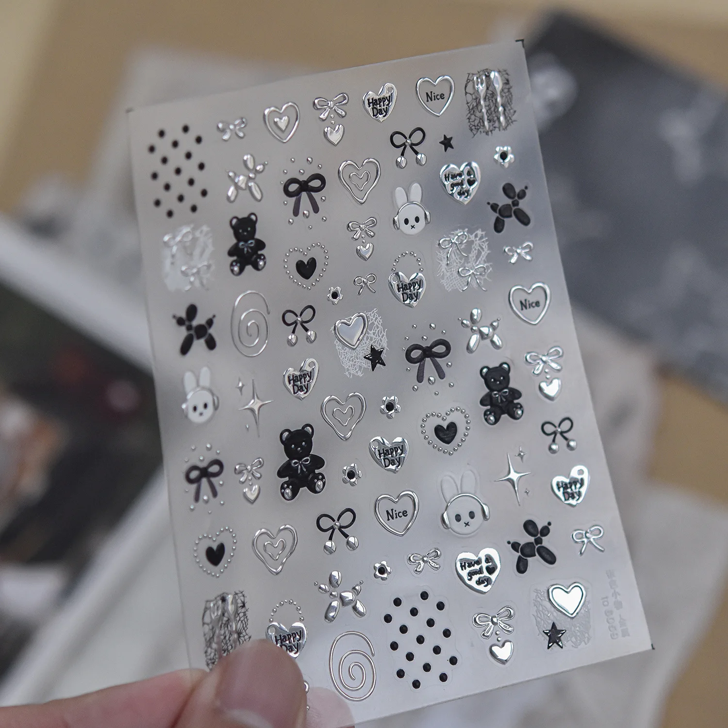 Schwarze Silberne Bären- und Hasenkopf-Aufkleber, Schleife, Hohles Herz, Polka Dots, Stern, Spitzenfransen, Niedliche 5D Nagelkunst-Aufkleber, Selbstklebende Nagelsticker