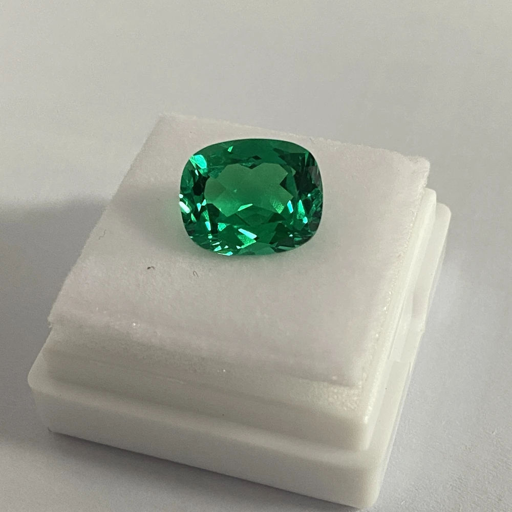 

GRC Certificate Lab Grown Lengthen Cushion 7x10mm Green Hydrothermal Colombian Emerald Prices