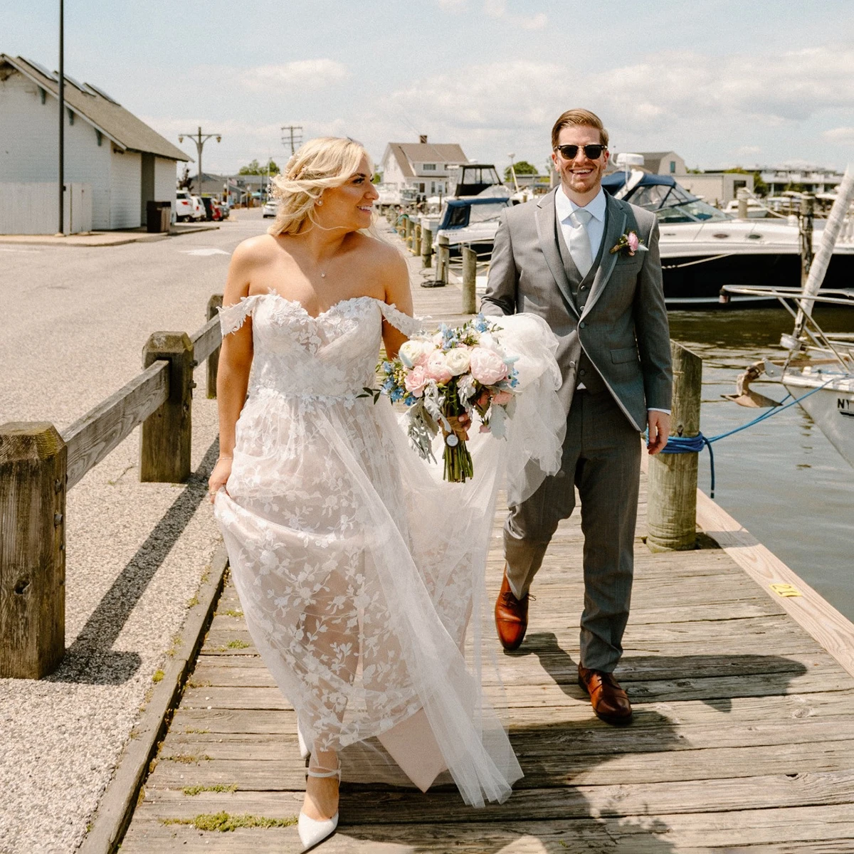 Romantische Kant Sweetheart Echte Foto's Trouwjurk Off Schouder Hoge Split Cross Zachte Tule Aangepaste Big Size Bruidsjurken