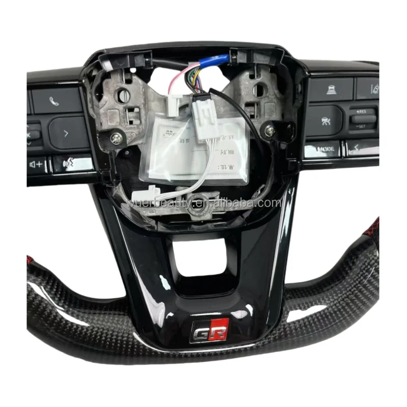 New Luxury Sports Design Leather Carbon Fiber Steering Wheel for Toyota Land Cruiser LC200 LC300 Without airbags view 4