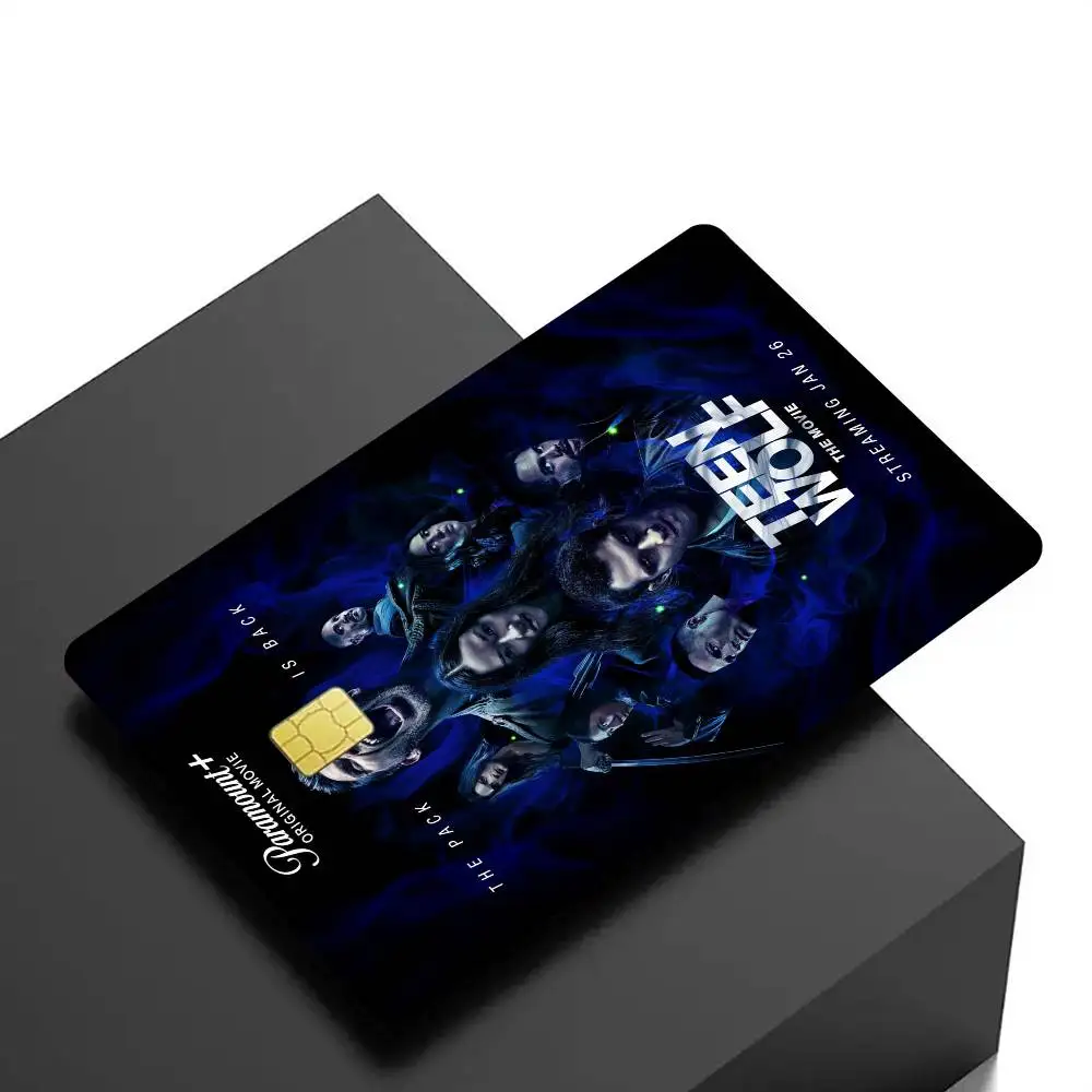 Teen Wolf Anime تنفق أو حفظ غلاف مضحك على إيقاف رفيع للغاية ولا يبهت ملصق غطاء جلدي لبطاقة الائتمان الخصمية