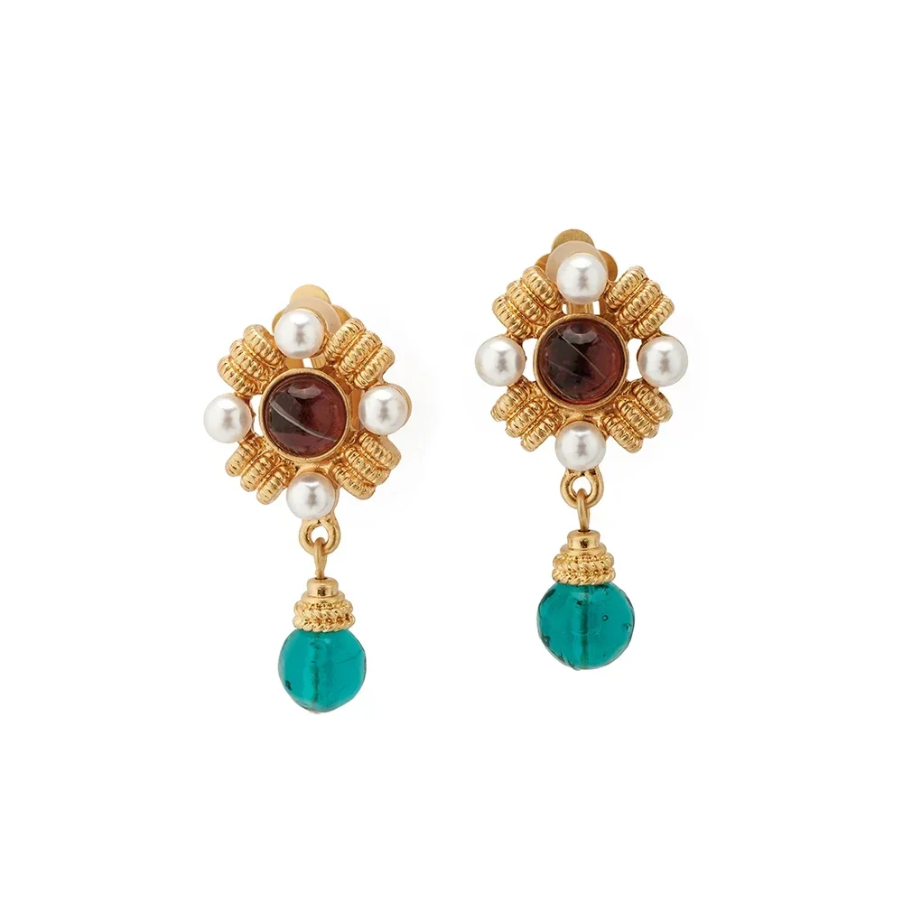 

AB/Vintage Coloured Glaze Courtly Ear Clips Earrings