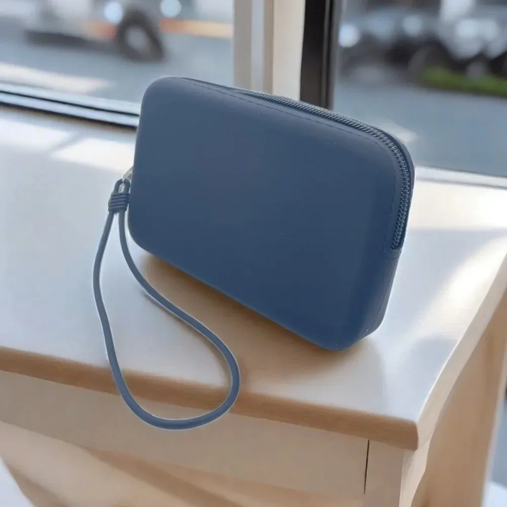 Portable Silicone Coin Purse Zipper Solid Color Travel Pouch Waterproof Stationery Bag Students