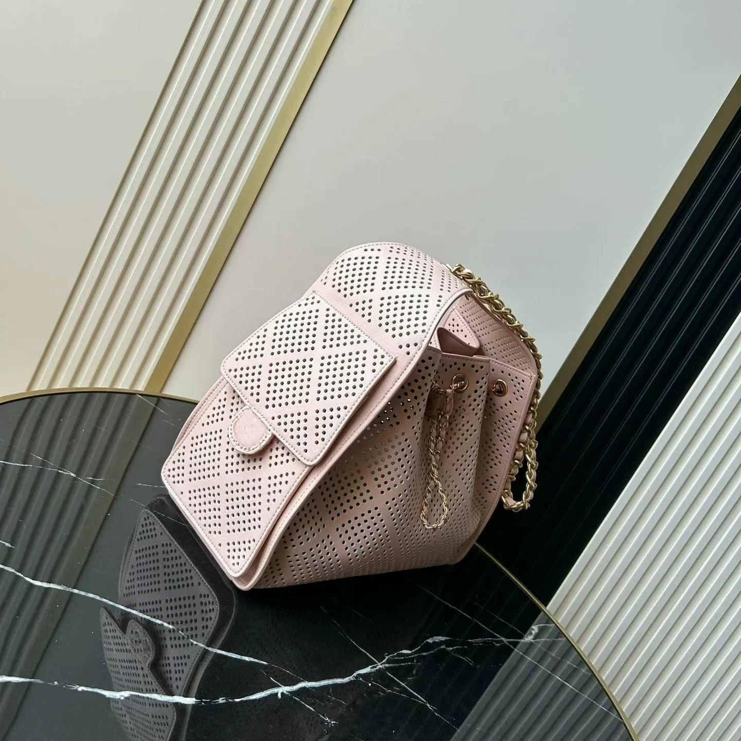 Light Pink Hollow Perforated Flap Tote Bag Ladies Chain Shoulder Crossbody Purse