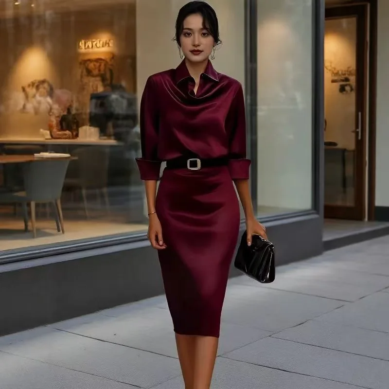 This Year's   Trend Solid-color Satine V-neck Long-sleeve Clothes Offers A Sophisticated Look, A Smart Fit, And A Flattering