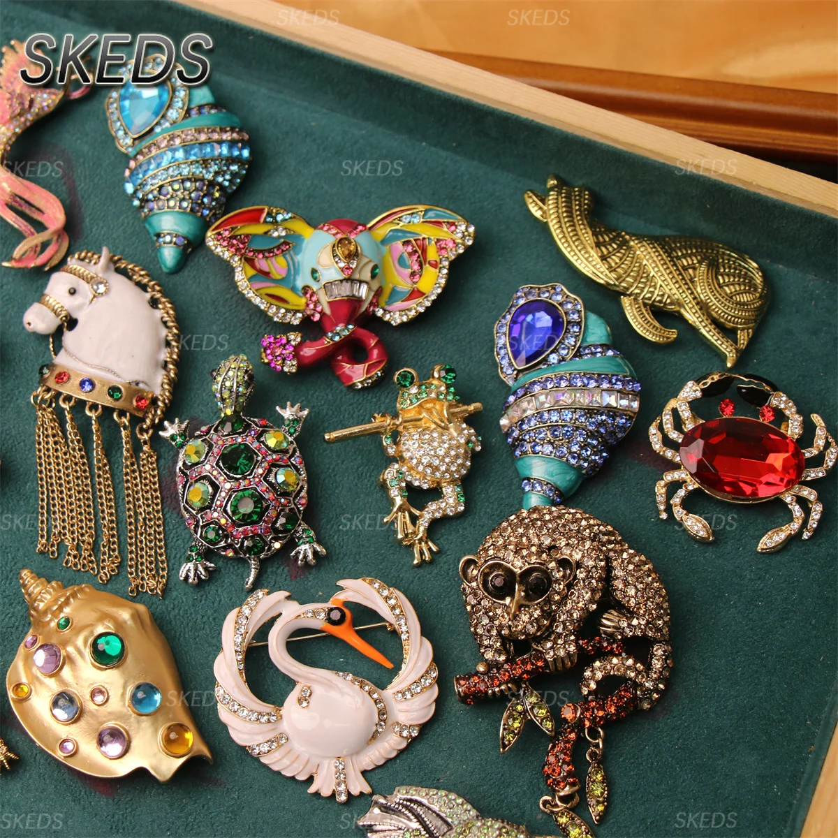 SKEDS Gemischte Vintage-Tierbroschen mit Strass-Kristallen, Anstecknadeln in Form von Schildkröte, Elefant, Pferd, Krokodil, Corsage, Damenschmuck, Geschenk – Detail 4