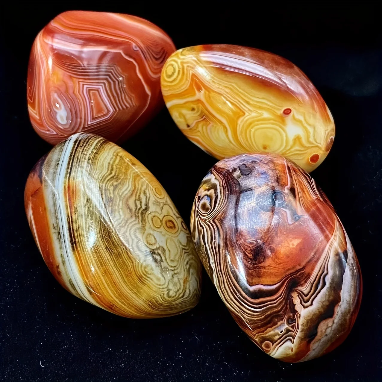 Random Natural Sardonyx Agate Palm Stone Polished Tumbled Stone for Home Decoration Collection